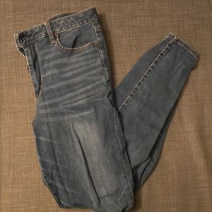 Women’s 14 Regular American Eagle super hi-rise jegging